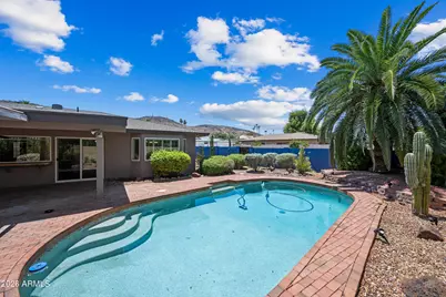 324 W Willow Avenue, Phoenix, AZ 85029 - Photo 22