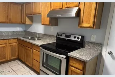 602 E Townley Avenue #301, Phoenix, AZ 85020 - Photo 2