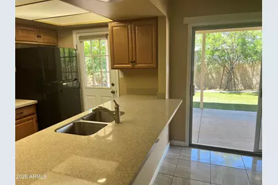 602 E Lodge Drive, Tempe, AZ 85283 - Photo 8