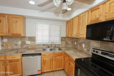 6538 N 43rd Avenue, Glendale, AZ 85301 - Photo 4