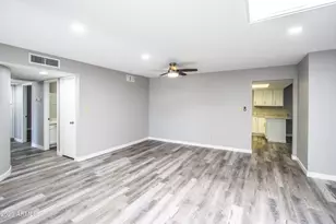 6115 N 13th St, Phoenix, AZ 85014 - Photo 8