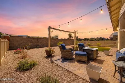 20575 N Candlelight Road, Maricopa, AZ 85138 - Photo 8