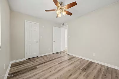 5607 W Winnwood Avenue, Glendale, AZ 85304 - Photo 30