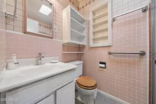 3834 E Indian School Rd, Phoenix, AZ 85018 - Photo 36