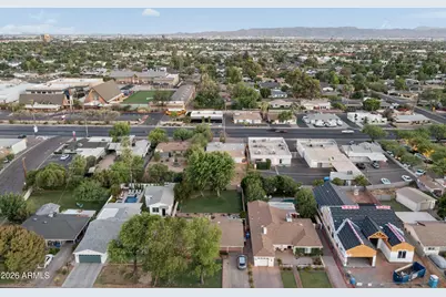 3834 E Indian School Road, Phoenix, AZ 85018 - Photo 10