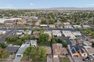 3834 E Indian School Rd, Phoenix, AZ 85018 - Photo 10