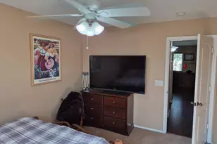 2411 W Lucia Dr, Phoenix, AZ 85085 - Photo 32