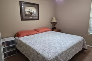 2411 W Lucia Dr, Phoenix, AZ 85085 - Photo 36