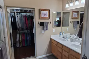 2411 W Lucia Dr, Phoenix, AZ 85085 - Photo 24