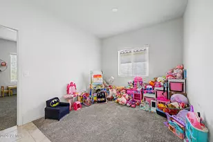 24559 W Flores Dr, Buckeye, AZ 85326 - Photo 6