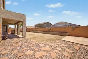 17873 W Watson Ln, Surprise, AZ 85388 - Photo 48