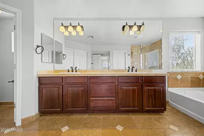17873 W Watson Lane, Surprise, AZ 85388 - Photo 26