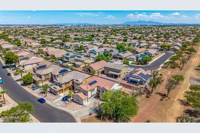 17873 W Watson Lane, Surprise, AZ 85388 - Photo 52