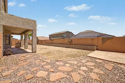 17873 W Watson Lane, Surprise, AZ 85388 - Photo 44