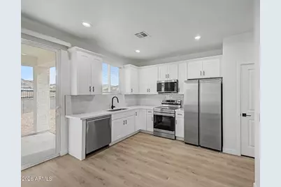 141 W Latona Road, Phoenix, AZ 85041 - Photo 6