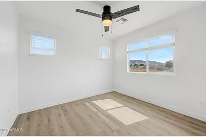 141 W Latona Road, Phoenix, AZ 85041 - Photo 24