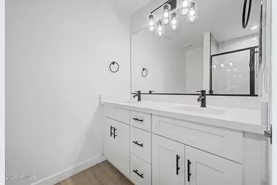 141 W Latona Road, Phoenix, AZ 85041 - Photo 16