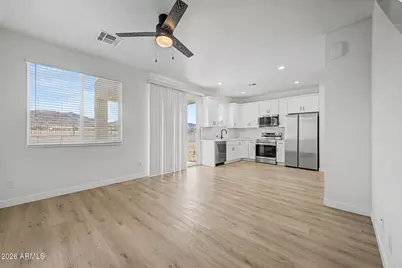 141 W Latona Road, Phoenix, AZ 85041 - Photo 8