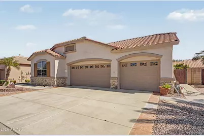 17697 W Sammy Way, Surprise, AZ 85374 - Photo 4