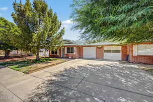 10119 N 96th Ave, Peoria, AZ 85345 - Photo 2