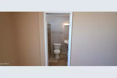 7540 W Turney Avenue, Phoenix, AZ 85033 - Photo 24