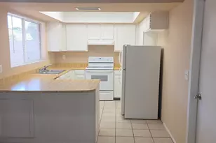 7540 W Turney Ave, Phoenix, AZ 85033 - Photo 8