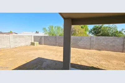 7540 W Turney Avenue, Phoenix, AZ 85033 - Photo 42