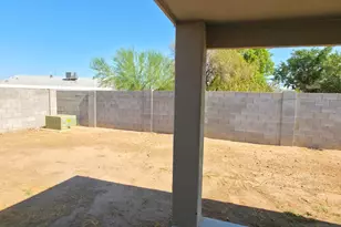 7540 W Turney Ave, Phoenix, AZ 85033 - Photo 42