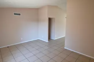 7540 W Turney Ave, Phoenix, AZ 85033 - Photo 4