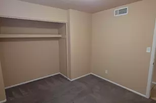 7540 W Turney Ave, Phoenix, AZ 85033 - Photo 16