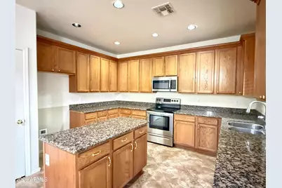 144 S 108th Drive, Avondale, AZ 85323 - Photo 10