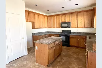 144 S 108th Drive, Avondale, AZ 85323 - Photo 6