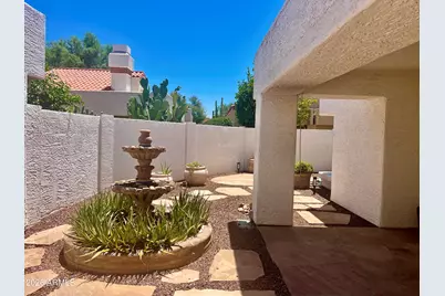 10053 E San Bernardo Drive, Scottsdale, AZ 85258 - Photo 10