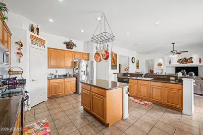 25424 N 73rd Avenue, Peoria, AZ 85383 - Photo 4