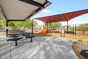 25424 N 73rd Ave, Peoria, AZ 85383 - Photo 24