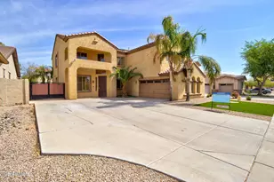 298 W Seaside Dr, Casa Grande, AZ 85122 - Photo 2