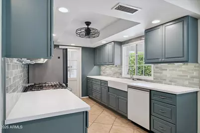 3526 E Sahuaro Drive, Phoenix, AZ 85028 - Photo 10