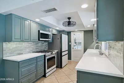 3526 E Sahuaro Drive, Phoenix, AZ 85028 - Photo 12