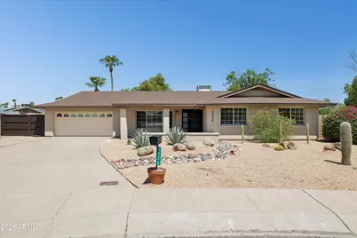 3526 E Sahuaro Drive, Phoenix, AZ 85028 - Photo 1