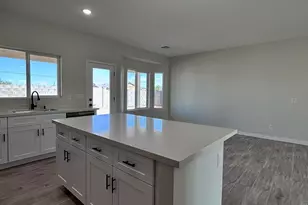 13843 S Burma Rd, Arizona City, AZ 85123 - Photo 8