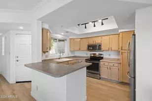 10101 N Arabian Trail, Scottsdale, AZ 85258 - Photo 2