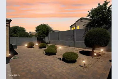 9850 W Deanna Drive, Peoria, AZ 85382 - Photo 2