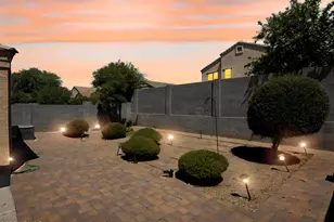 9850 W Deanna Dr, Peoria, AZ 85382 - Photo 2