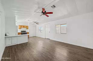 8595 N 71st Ave, Glendale, AZ 85301 - Photo 8