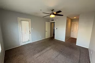 5665 W Galveston St, Chandler, AZ 85226 - Photo 6