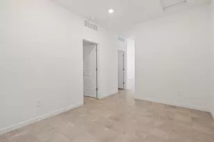 37088 W Olivo St, Maricopa, AZ 85138 - Photo 20