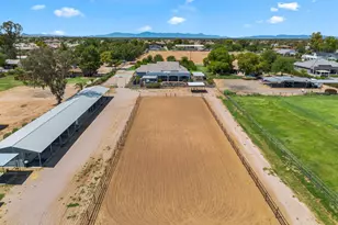 25823 S 154th St, Gilbert, AZ 85298 - Photo 2