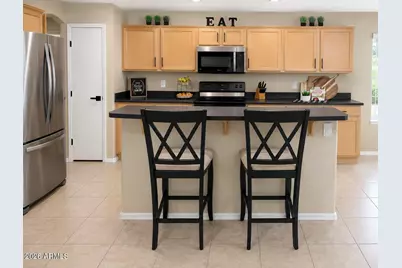 29173 N Yellow Bee Drive, San Tan Valley, AZ 85143 - Photo 2