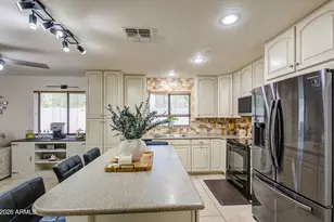 349 W Settlers Trail, Casa Grande, AZ 85122 - Photo 4