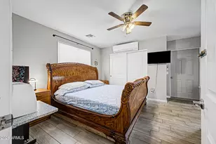 1939 E Encinas Ln, Phoenix, AZ 85040 - Photo 14